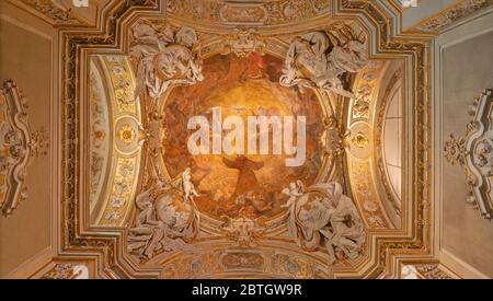 RAVENNA, ITALY - JANUARY 28, 2020: The  cupola of baroque side chapel of St. Anthony in the church Basilica of Sant Apolinare Nuovo. Stock Photo