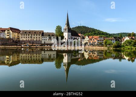 Old town of Neckargemuend with Neckar River, Neckar Valley, Odenwald, Baden-Wuerttemberg, Germany Stock Photo