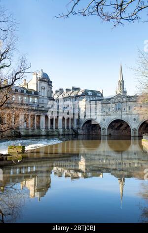 Pulteney Weir in Bath during winter high water, UK Stock Photo