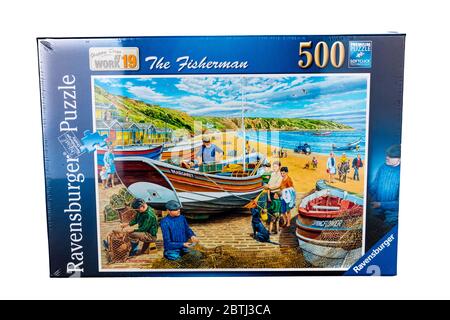 Jigsaw puzzle, jigsaw puzzles, Ravensburger puzzle, Ravensburger jigsaw puzzle, Ravensburger jigsaw, jigsaws, jigsaw, puzzles, puzzle, box, boxes, Stock Photo