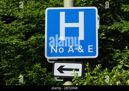 Hospital Accident and Emergency road sign. A&E. A & E. Outside Southend ...