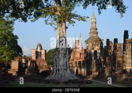 Scenic view of Wat Mahathat in the Historical Park of Sukhothai Stock Photo