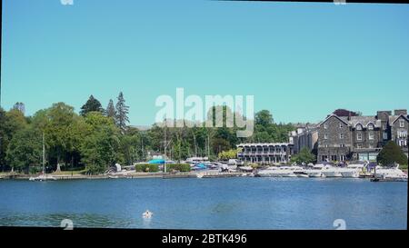 Bowness Bay on Lake Windermere in the scenic Lake District in Cumbria, Stock Photo