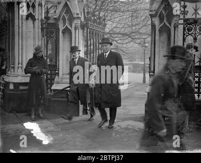 House sits all night . The House of Commons sat all night discussing the Government Bill for taking over the Government and finances of Newfoundland . Friday ' s sitting was cancelled . Photo shows ; Sir John Simon leaving after discovering that Friday ' s sitting was cancelled . 15 December 1933 Stock Photo