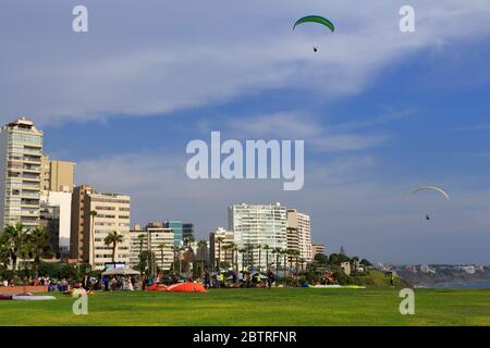 Paragliding, Miraflores District, Lima, Peru Stock Photo
