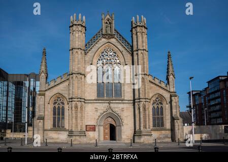 Metropolitan Cathedral of St Andrew on banks of the River Clyde, Glasgow, Scotland Stock Photo