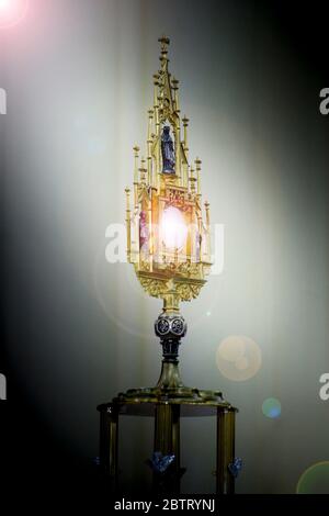 Ostensory for worship at a Catholic church ceremony Stock Photo