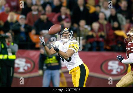 Pittsburgh Steelers receivers Hines Ward (86) and Mike Wallace (17)  participate in the NFL team's practice in Pittsburgh, Wednesday , Jan. 12,  2011. The Steelers host the Baltimore Ravens Jan. 15 in