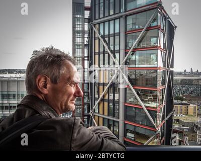 Neo Bankside Apartments opposite the Tate Modern Gallery, London, UK Stock Photo