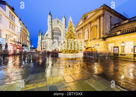 Christmas tree outside the Roman Baths and Bath Abbey, Bath, UNESCO World Heritage Site, Somerset, England, United Kingdom, Europe Stock Photo