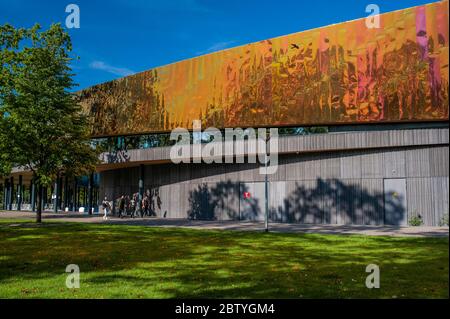 Sportcampus Zuiderpark, The Hague, The Netherlands. Is a multi-award-winning €50 million Sport Centre. The 33,000 m2 sports campus was designed by arc Stock Photo