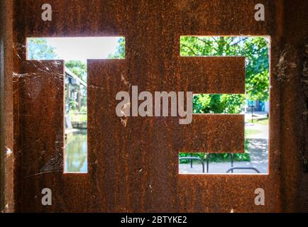 Woodberry Wetlands, London, UK. 28th May 2020. Sunny afternoon at Woodberry Wetlands. Credit: Matthew Chattle/Alamy Live News Stock Photo