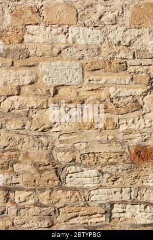 Detail of traditional stone wall in Burford, Cotswolds, England, UK Stock Photo