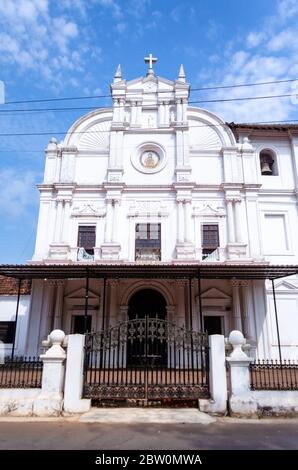 The facade of the Saviour of the World Church, Loutolim, Goa, India Stock Photo