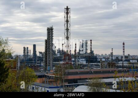 Moscow, Russia. 2nd May, 2020. View of the Moscow Oil Refinery in the Chagino-Kapotnya industrial zone in Moscow, Russia.