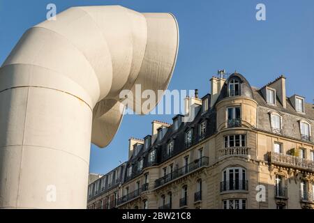 Paris 4eme arr, Centre Georges Pompidou architecture and Haussmann building, Beaubourg, Ile de France, France Stock Photo