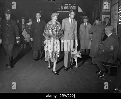 In October 1937, the Duke and Duchess of Windsor (Ex-King Edward VIII ...