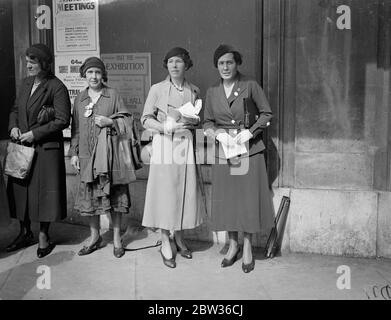 Woman who reformed Spanish prisons in London . Senorita Victoria Kent , the young Spanish woman who abolished flogging and introduced sweeping reforms in the prisons of Spain , has arrived in London to attend the Jubilee Congress of the Women ' s Co - operative Guild . She resigned from the post of Director of Prisons in the Spanish Republican Government because she thought she was not strong enough to carry on . Senorita Kent claims Kentish ancestry . Photo shows Senorita Victoria Kent ( far right ) in London with Mrs D D Naftel ( 2nd from right ) , a representative of the International Women Stock Photo