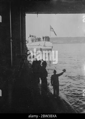 HMS Snapper , the new Royal Navy S-class submarine , was launched at Chatham Dockyard , Kent . The naming ceremony was performed by Lady Tweedie , the wife of Vice-Admiral Sir Hugh J Tweedie who is the Commander-in-Chief of the Nore . Photo shows the new submarine taking the water at her launch October 25th 1934 . Stock Photo