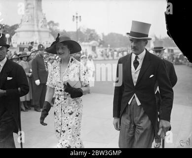 Mr and Mrs Anthony Eden at Royal Garden Party . 1935 Stock Photo