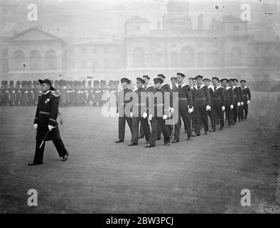 State funeral of Earl Jellicoe . French Marine Fusiliers in the funeral procession at the Horse Guards Parade . 25 November 1935 Stock Photo