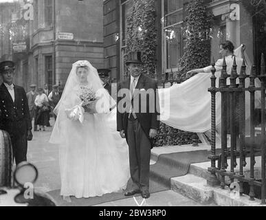 Daughter Of Colonial Secretary Leaves For Wedding At Smithfield