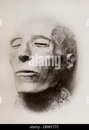 Vintage 19th century photograph - Vintage 19th century photograph - mummy mummified head of King Seti I, pharaoh. Stock Photo