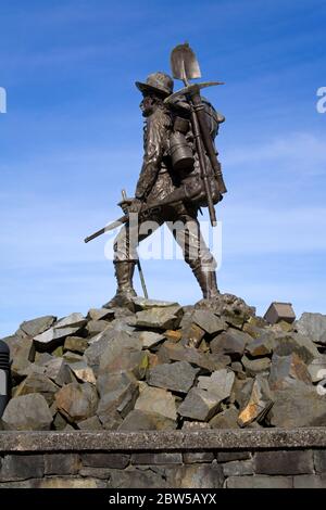 'Skagway Bill' Fonda statue by Alonzo Victor Lewis, Totem Square, Sitka, Baranof Island, Southeast Alaska, USA Stock Photo