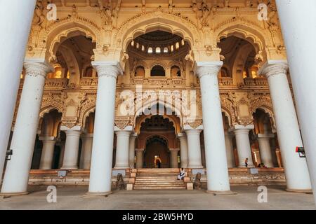 The courtyard of the grand Thirumalai Nayakkar Palace, Madurai, India Stock Photo