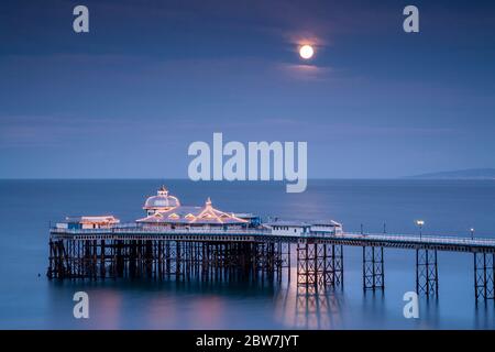 Llandudno Pier Pavillion at night, North Wales Stock Photo