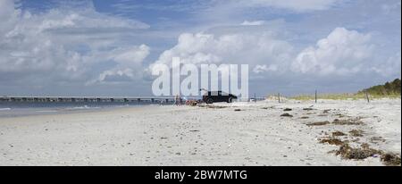 AMELIA ISLAND, FLORIDA, US - OCTOBER 22th, 2017: Beach-life on the Fernandina Beach on Amelia island on October 22, 2017. People often come by car to Stock Photo