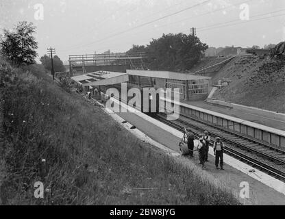 The new Albany Park train station . 1935 . Stock Photo