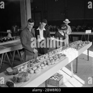 A cake competition at Crayford flower show . 29 August 1936 Stock Photo