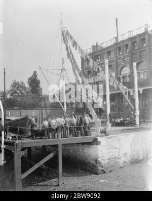 Boys from the Gravesend Sea School , Kent , having hung their washing ...