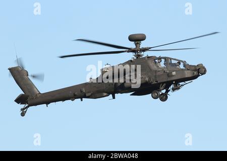 Army Air Corps Apache AH1 attack helicopter landing at Wattisham airfield in Suffolk. Stock Photo