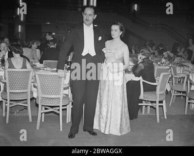 At the Golf Ball held at Grosvenor House , London , in aid of the St Mary ' s Hospital Extension Appeal Fund ; Mr and Mrs AE Porritt . 1938 Stock Photo