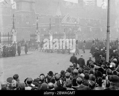 The funeral of King George V The coffin arriving at Westminster Hall for the lying in state 23 January 1936 Stock Photo