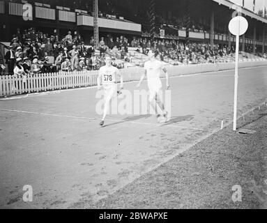 Antwerp 1920 Olympic Games - Athletics - 4x100 Relay Stock Photo - Alamy