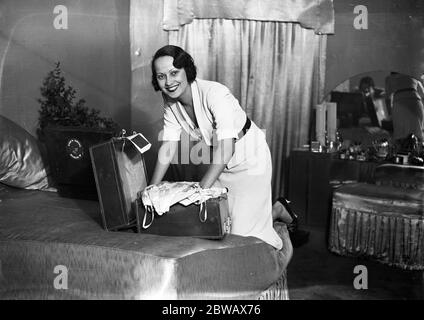 Miss Merle Oberon , the British film star who created so much interest in her film  The Private Life of Henry VIII  preparing for her departure to Hollywood . 30 January 1934 Stock Photo