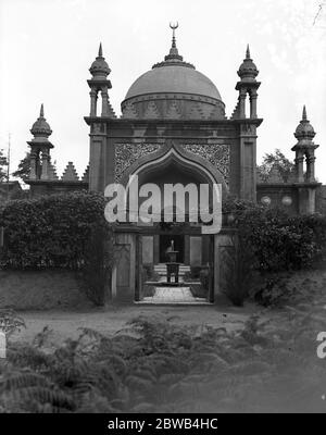 The Mosque at Woking , Surrey . 25 July 1923 The Shah Jahan Mosque was the first purpose built mosque in Europe outside of Muslim Spain Stock Photo