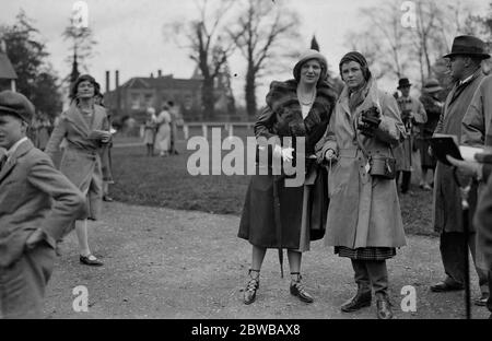 The United Hunt race meeting at Lingfield Park racecourse . The Honourable Mrs Walter Burrell and Miss Greta Burrell 2nd May 1932 Stock Photo