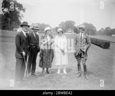 At the Polo Pony show at the Roehampton Club . From left to right ; Comte De Velayos , the Duke of Penaranda , Miss Hollins , and the Marquessa De Villabragima . 1921 Stock Photo