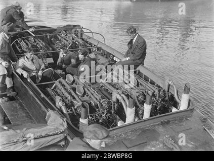 Motor Boat Race with 18 , 00 Hp Engine A view looking down on the Sunbeam racer   29 July 1920 Stock Photo