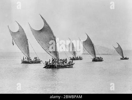 Great Island to be explored . British Pacific Science Expedition Sails for Papua . A fleet of Papuan native boats setting off on a trading expedition . 14 December 1922 Stock Photo