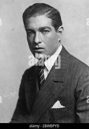 Popular film star seriously injured in motor smash . A cable from Los Angeles reports that Cullin Landis , has met with a serious accident , from which he is not expected to recover . He is lying in hospital with a broken back . 5 September 1925 Stock Photo