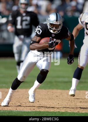 Oakland, United States. 28th Sep, 2003. Oakland Raiders fullback Tyrone  Wheatley. The Raiders defeated the Chargers, 34-31, in overtime at Network  Associates Coliseum in Oakland, Calif. on Sunday, Sept. 28, 2003. Photo