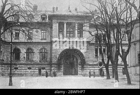 Bucharest rent by explosion . As the result of a munitions dump explosion at Bucharest , great damage was done to the Royal Castle at Cotroceni , one ceiling of the King ' s apartments collapsing . Exploding shells actually fell in the courtyard . 29 May 1924 Stock Photo