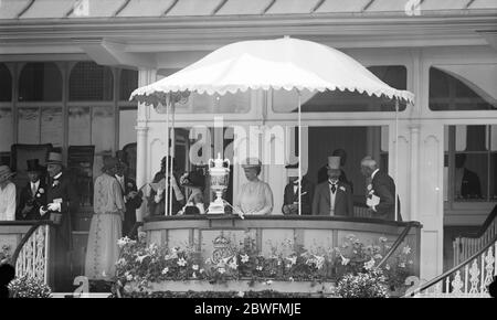 Royal Ascot . The King and Queen , Duke of York , and Duke of Connaught in the Royal box . 18 June 1924 Stock Photo
