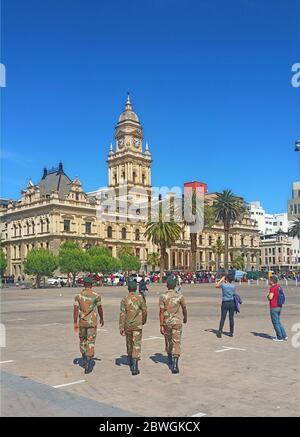 Three soldiers in front of the Cape Town City hall, South Africa Stock Photo