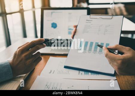 Strategic management gucci group n v a marketing essay picture